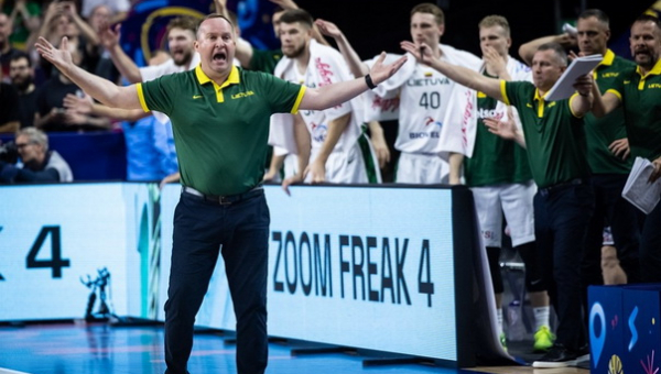 Rinktinės fanai: „FIBA yra apgailėtina organizacija su antrarūšiais teisėjais“